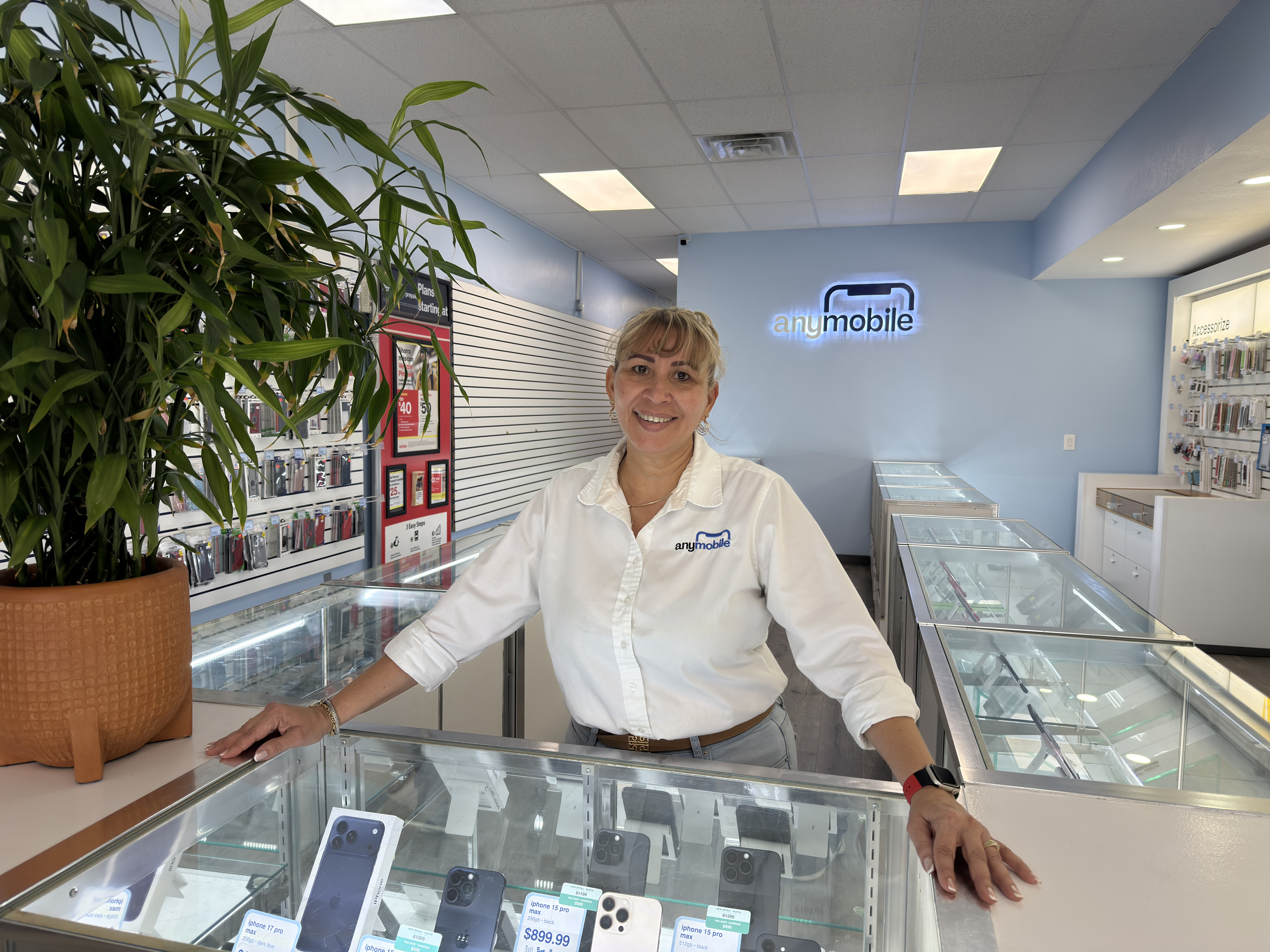 Anymobile Store Interior